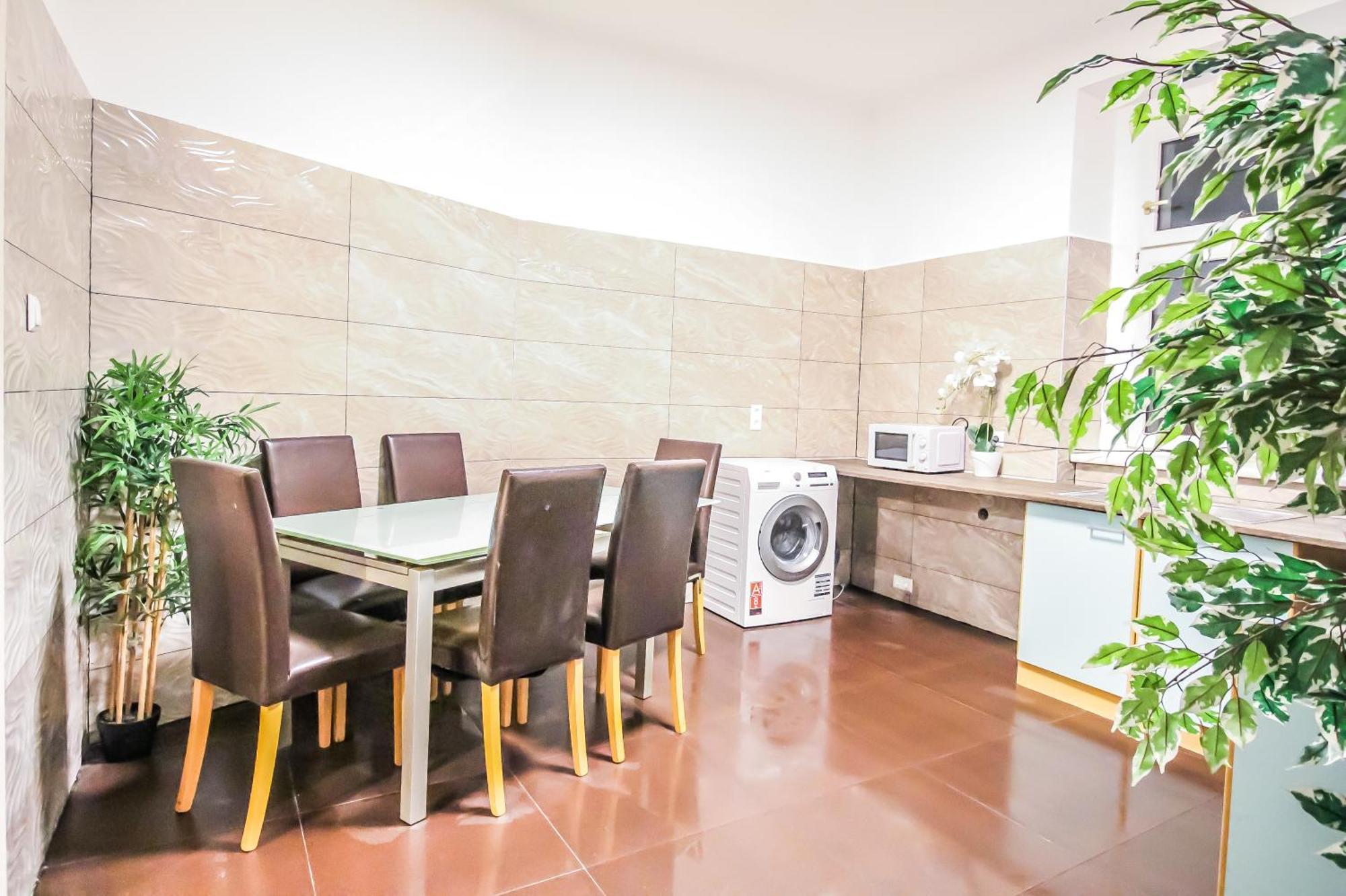 Comfortable Accommodations In The Alterlaa Area Lv6 Vienna Esterno foto